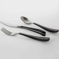Contour mes, Zwart