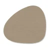 Corduroy onderzetter curve, Clay Brown