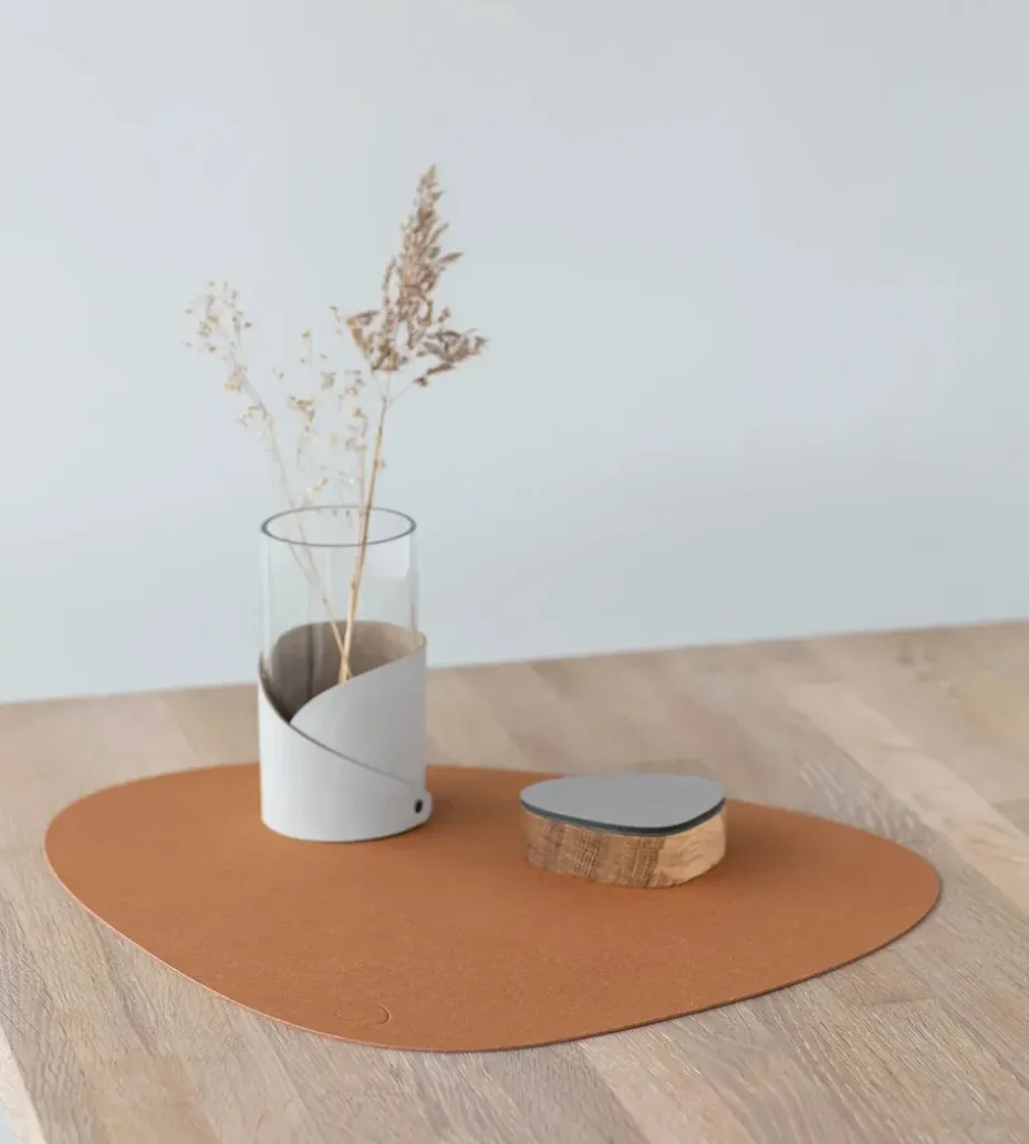 Core placemat curve L , Flecked nature