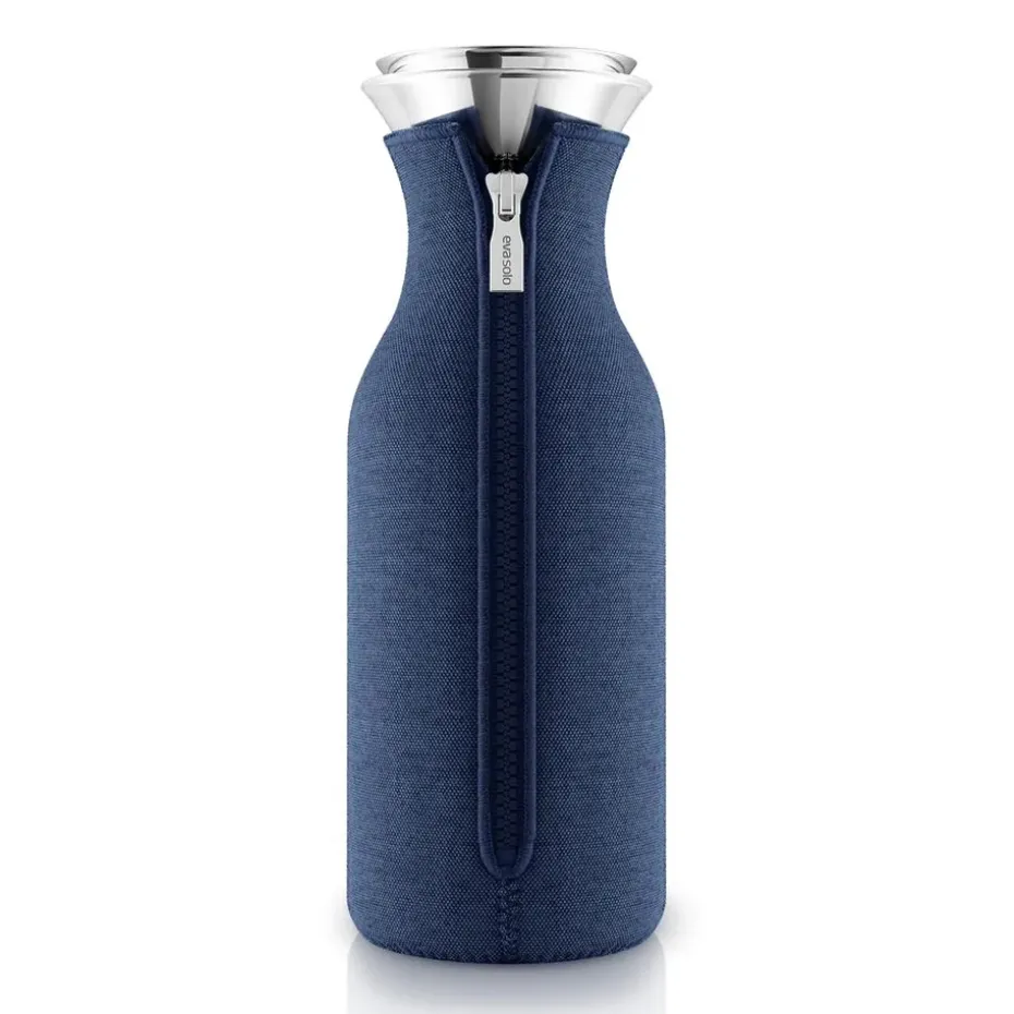 Eva Solo koelkastkaraf met geweven hoes, navy blue (marineblauw)