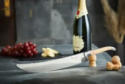 Laguiole By Hâws champagnesabel 27 cm, Olijfhout-roestvrij staal