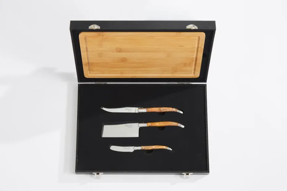 Laguiole By Hâws kaasservies met snijplank 4-delig, Bamboe-olijfhout-roestvrij staal