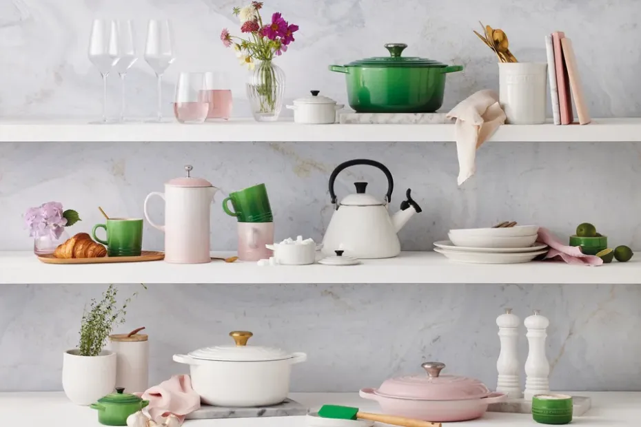 Le Creuset fluitketel Kone, White