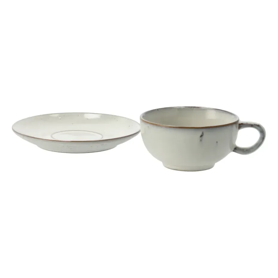 Nordic Sand theekop met schotel, 5,8 cm.