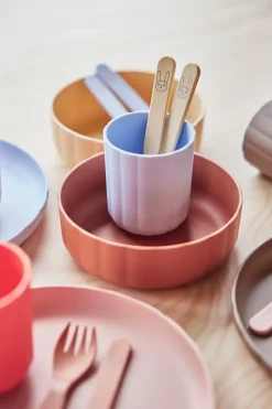 Pullo kinderbestekset, Caramel