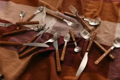 70's bestekset 16-delig, Hout