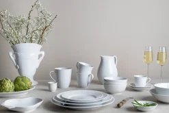 Swedish Grace bord Ø24 cm, Sneeuw (wit)