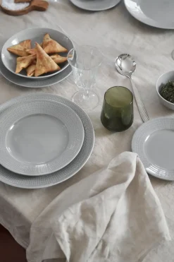 Swedish Grace bord klein Ø21 cm, Mist (grijs)