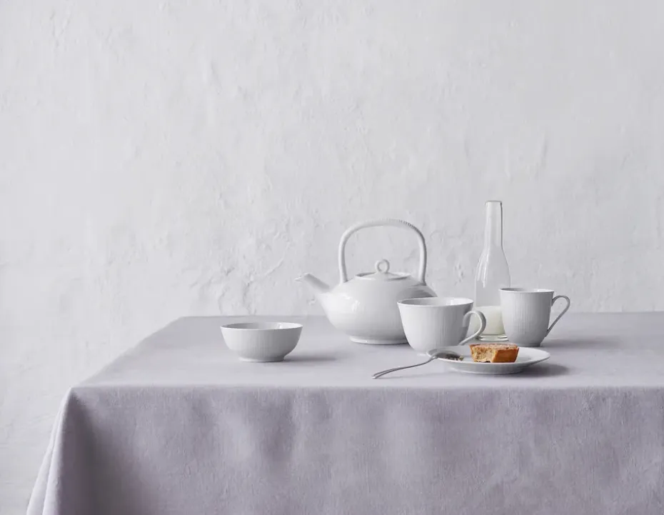 Swedish Grace theepot, snow (wit)